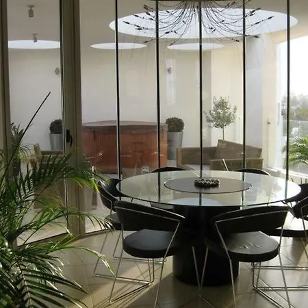 Appartamento 3b Pool Penthouse Private Hot Tub Center